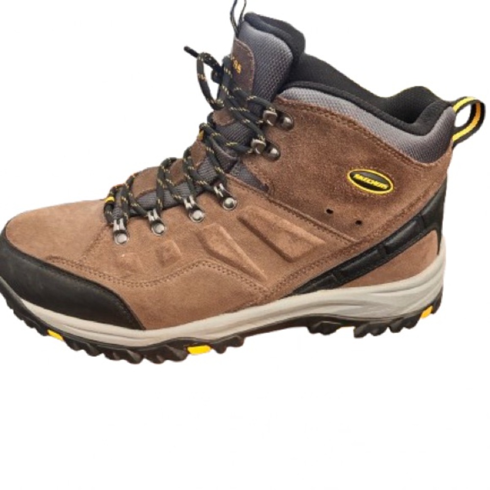 🛠️🪵 Skechers Tan and Black Men's Boots
